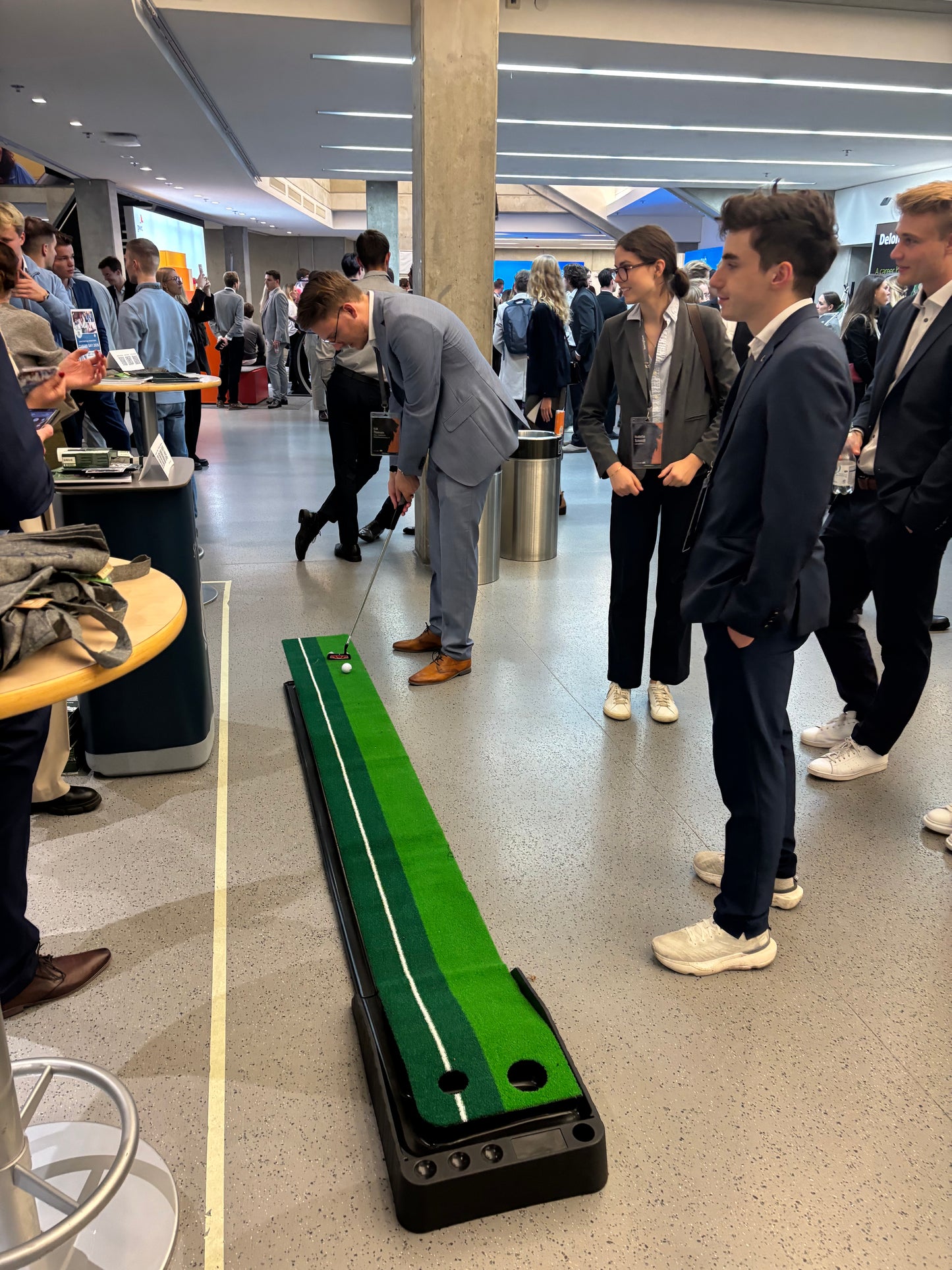 FK26 I Firmenkontaktmessestand